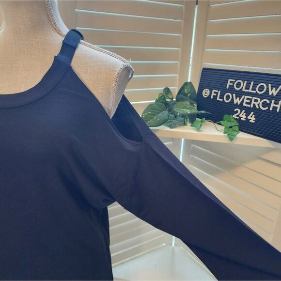 STELLA & DOT NEW BUCKLE UP COLD SHOULDER BLOUSE SIZE XXL - Picture 5 of 12